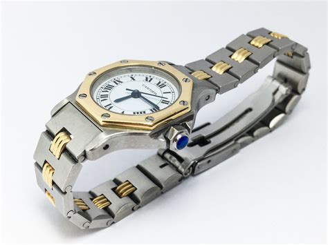 Cartier Santos Santos Ronde Gold .